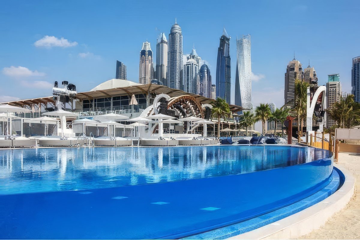 Zero Gravity, Dubai